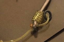 Hinge Rig Barbed -Fishing Gear Verkoop 63ee9f61164d31581503395be74b1a0ec89b6938