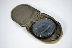 Compac Scale Pouch -Fishing Gear Verkoop c9ee4d2be97ce78ced97f61f9681c716eb224a54
